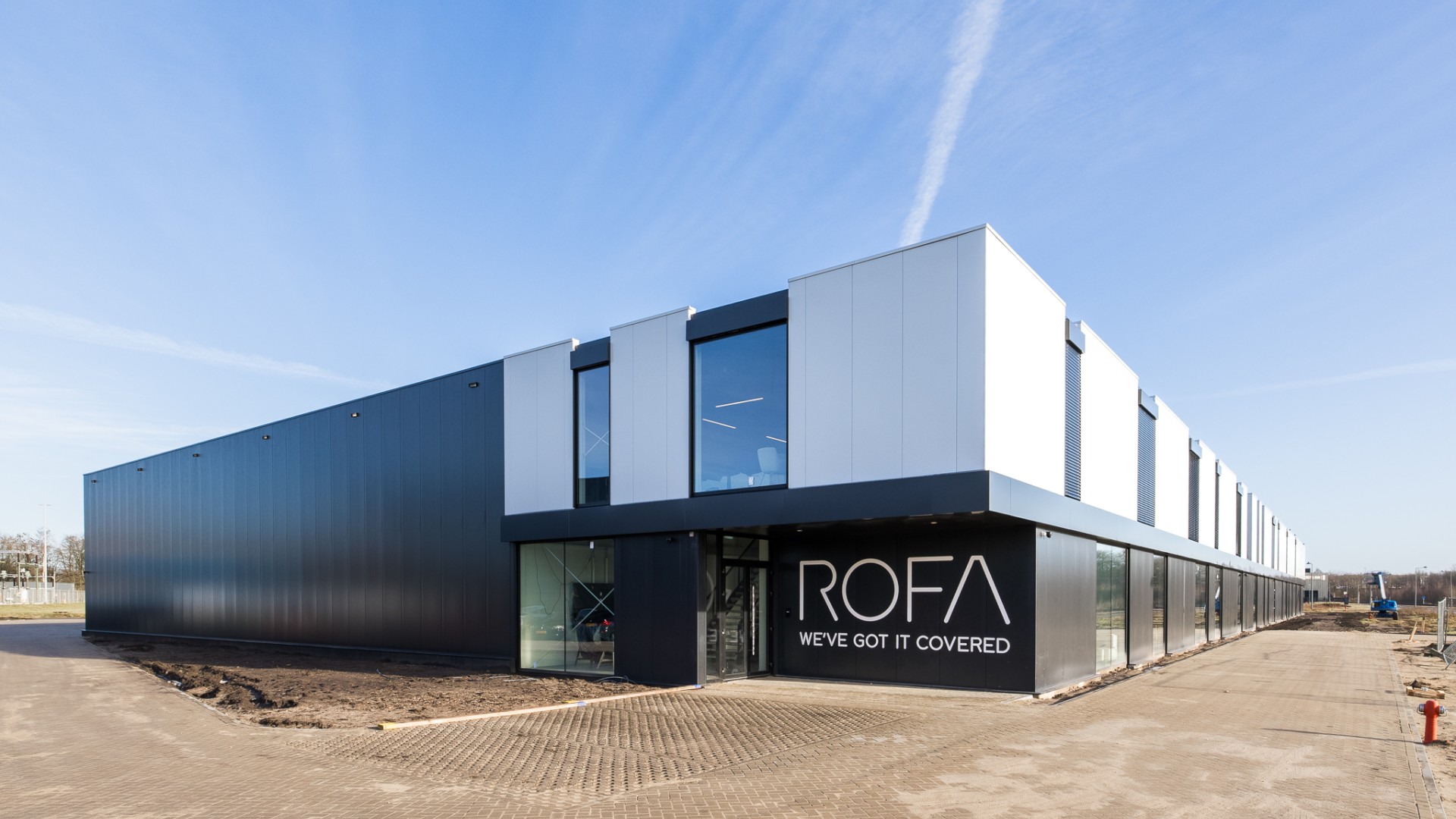 Fabrikant van duurzaam projectmeubilair Rofa groeit door in Tilburg